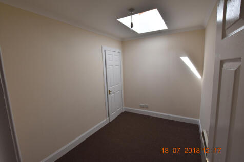 1 Imrie house Back Street, Bridge of Earn Perth PH2 9AE photo 5