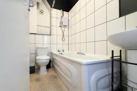 Call 02920 668585 to secure your viewing _3