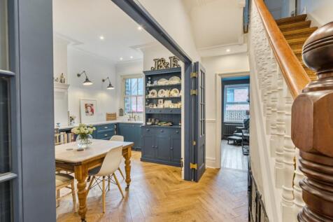 EweMove Harrogate Kitchen