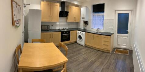 Kitchen 4.jpg