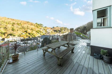 Front Terrace &amp; View