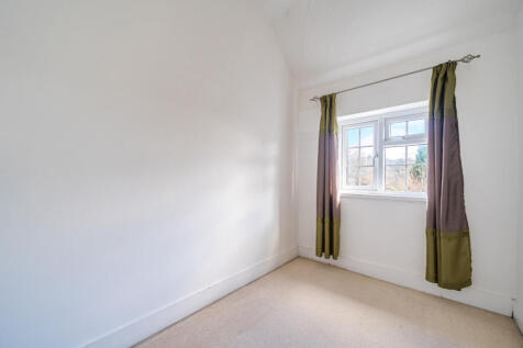 1388284-19-693947...