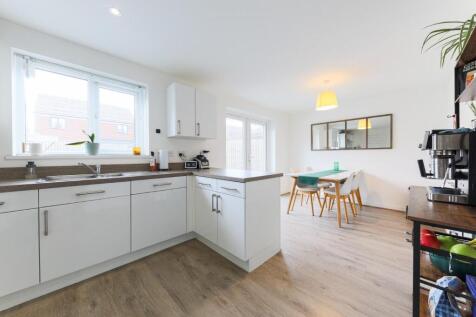 Kitchen, dining area