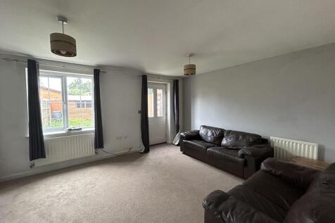 Poppy Crescent, Minster on Sea, Sheerness, Kent, ME12 3TF photo 3