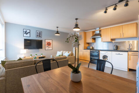 Hope Court Flat 4 living room 3