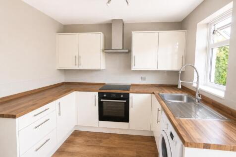 Drift Close, Cirencester, Gloucestershire, GL7 photo 3