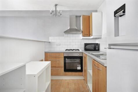 Reception/Kitchen