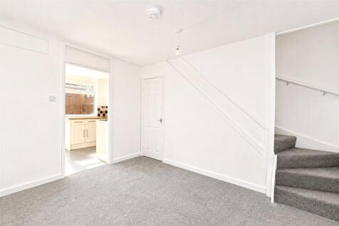 Mendip Close, Basingstoke, Hampshire, RG22 photo 4