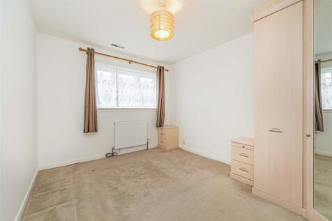 8 Crofters Close, Isleworth TW7 7PH-LOW RES-25.jpg