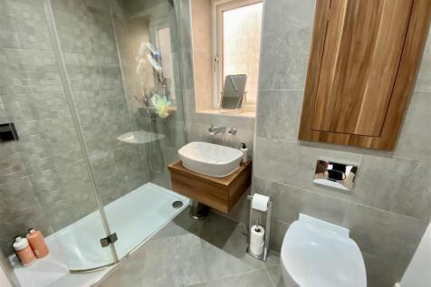 Bramleys Estate Agents - Moorcroft Close - Mirfiel