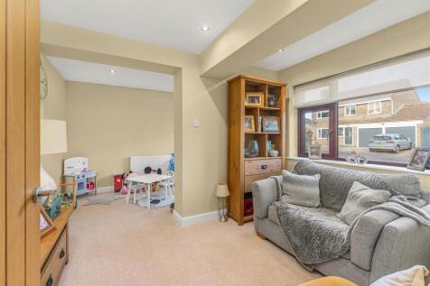 1 Lawrence Leys, Bloxham-10.jpg