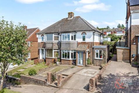 Highfield Crescent, 9-017.JPG