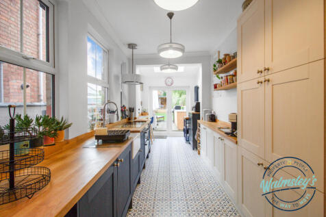 Superb kitchen breakfast room