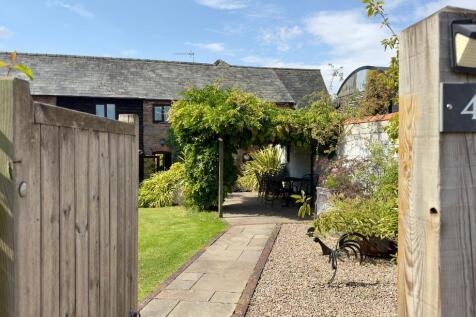 Head through to the garden and house