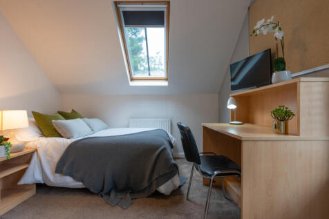 Hope Court Flat 5 bedroom 1