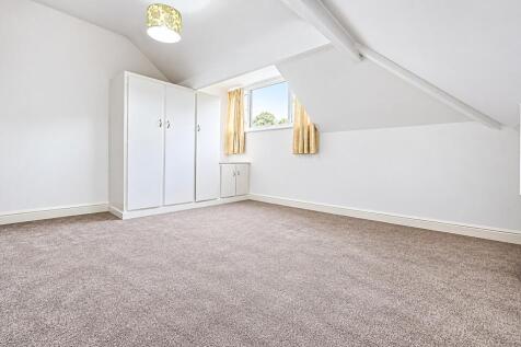 Oakwood Avenue, Roundhay, Leeds photo 4