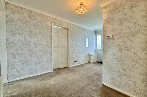 Entrance Hallway.jpg