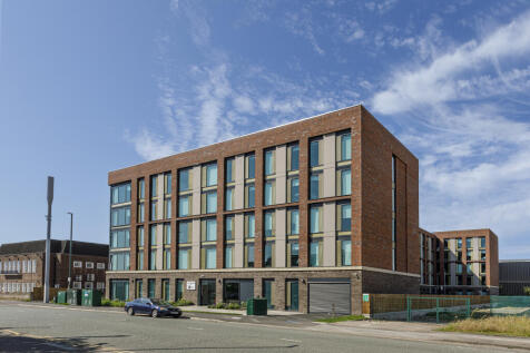 Triumph House-80.jpg