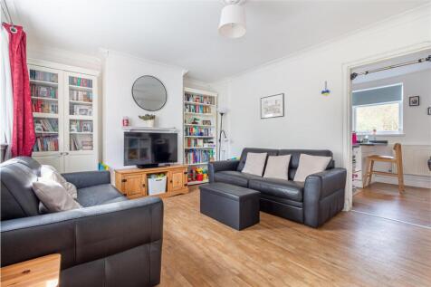 Living-room-2.jpg