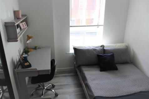 Brayford Court - Apt 5 - Flat Share - ROOMS AVAILABLE photo 4
