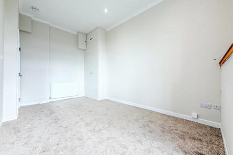 MAIN STREET, UDDINGSTON photo 4