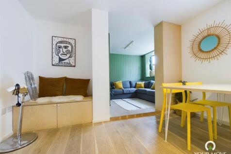 Kitchen/Lounge