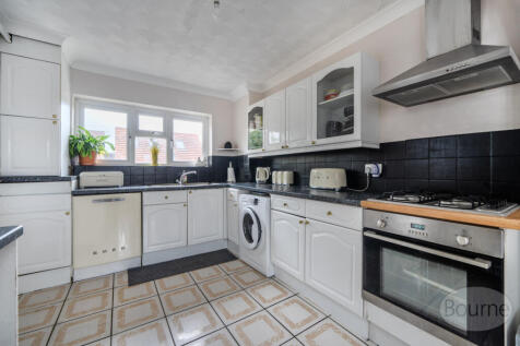 2be504de-4c8f-45a...