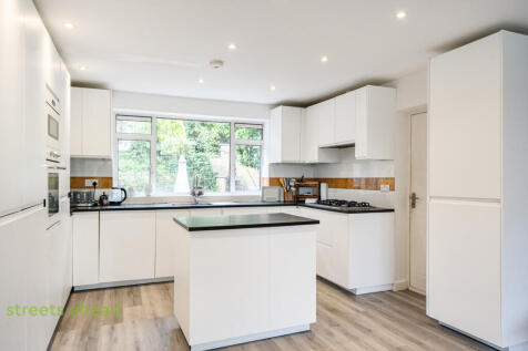 Cliff End, Purley, CR8 photo 4