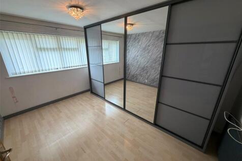 Bransdale Close, Wolverhampton, WV6 photo 3