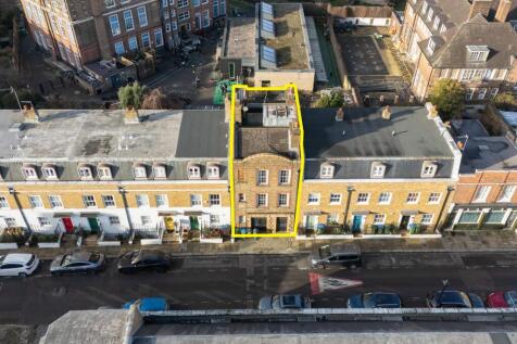 61 King George Street, London SE10 8QB