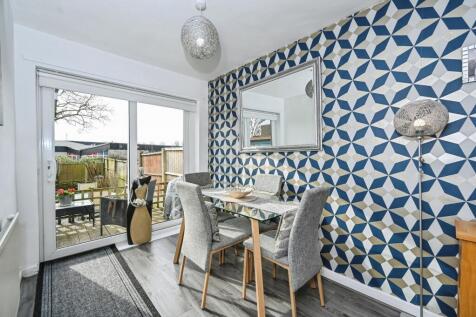 Dining / Family Room