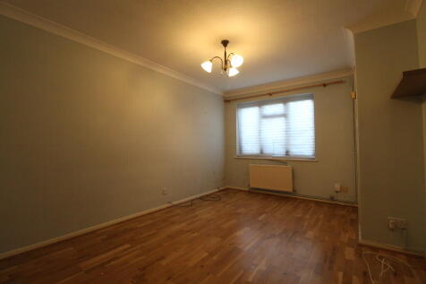 Bowers Close, Guildford photo 2