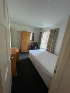 Russet Grove photo 4