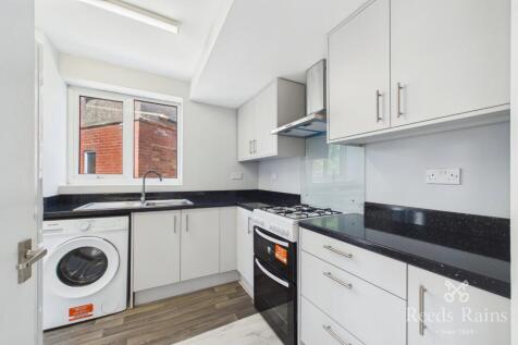 Whitehill Lane, Brinsworth, Rotherham, South Yorkshire, S60 photo 3
