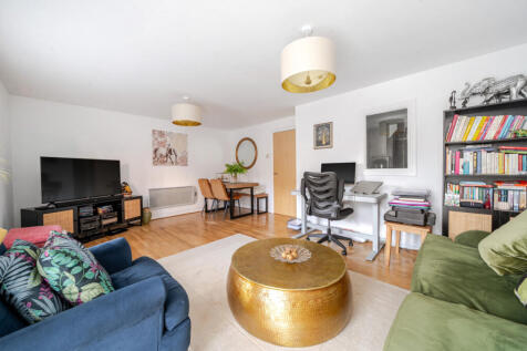 1388313-7-693980b...