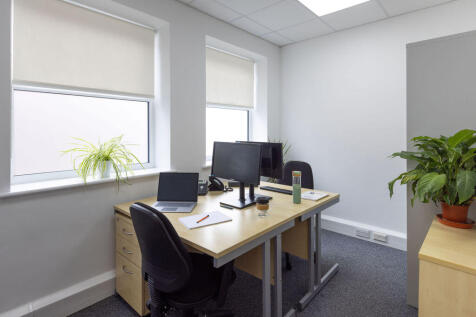 2 Person Office To Rent In Hitchin Hertfordshire