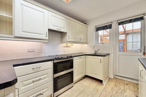 Kitchen_.jpg