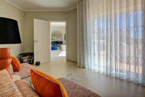 sitting room / study