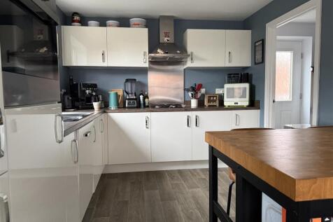 Open Plan Kitchen Dining Room