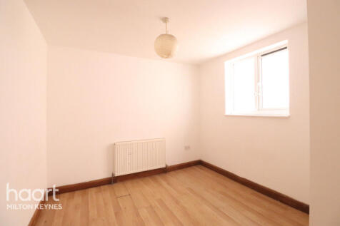 Queensway, Bletchley photo 3