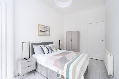 129 (1f2) Garthland Drive, Glasgow (13)