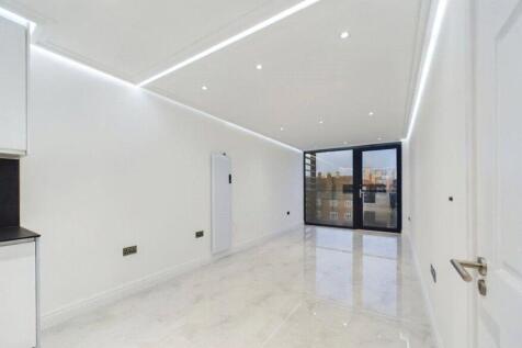 Reception/Kitchen