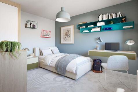 An ideal room for younger children or as a home office
