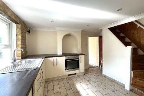 Pound Road, Chatteris, Cambs., PE16 6RL photo 2