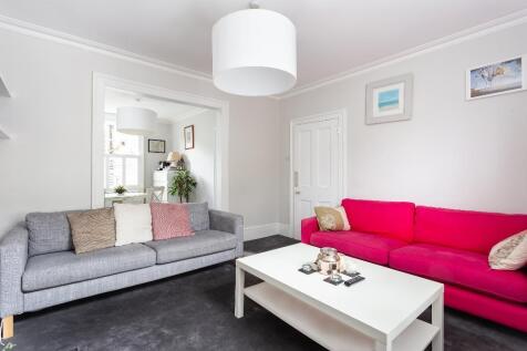 lounge onto dining room