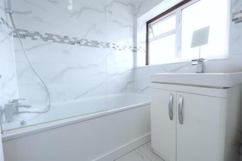 Monksfield Way, Slough photo 2