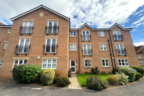 1 Bedroom Ground Floor Apartment
