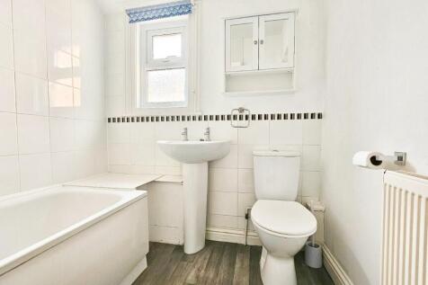 High Street, Worle, Weston - Super - Mare, North Somerset, BS22 photo 4