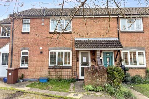 46 Pinewood Close, Borehamwood, Hertfordshire, WD6 5NW