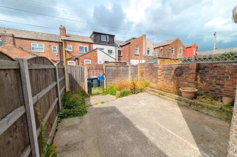 Rear Yard.jpeg